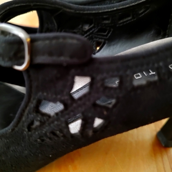 POINTY TOE KITTEN HEEL BLACK VELVET STRAPPY SHOES Vintage look. SZ 6.5 - Picture 4 of 7